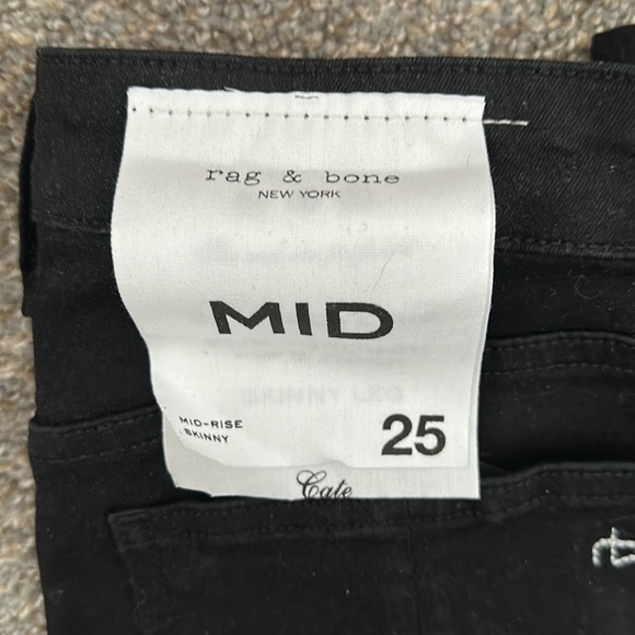Rag and Bone midrise skinny 25 - Picture 2 of 3